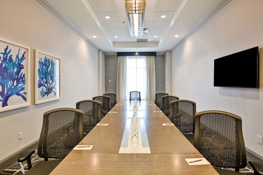 Фото Embassy Suites by Hilton Miami International Airport