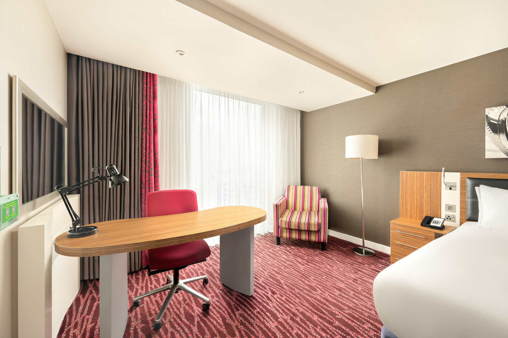 Фото Holiday Inn Manchester - MediaCityUK
