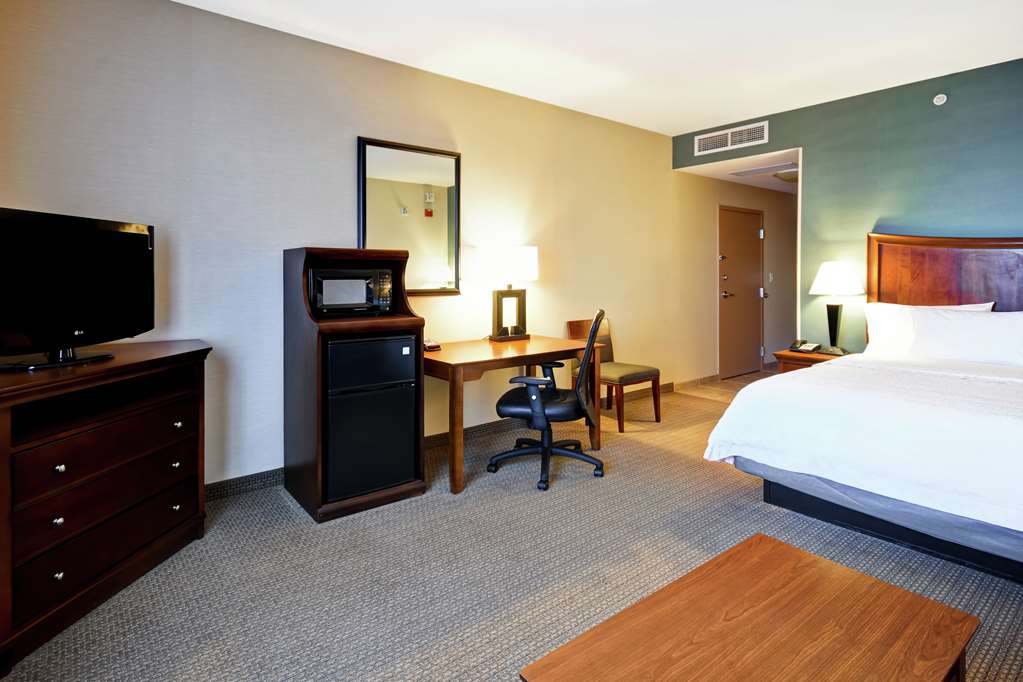 Фото Hampton Inn & Suites Folsom