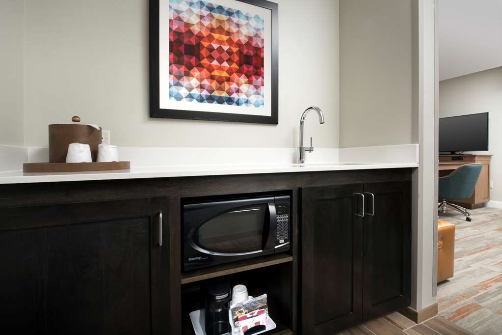 Фото Hampton Inn & Suites San Antonio Lackland Afb SeaWorld