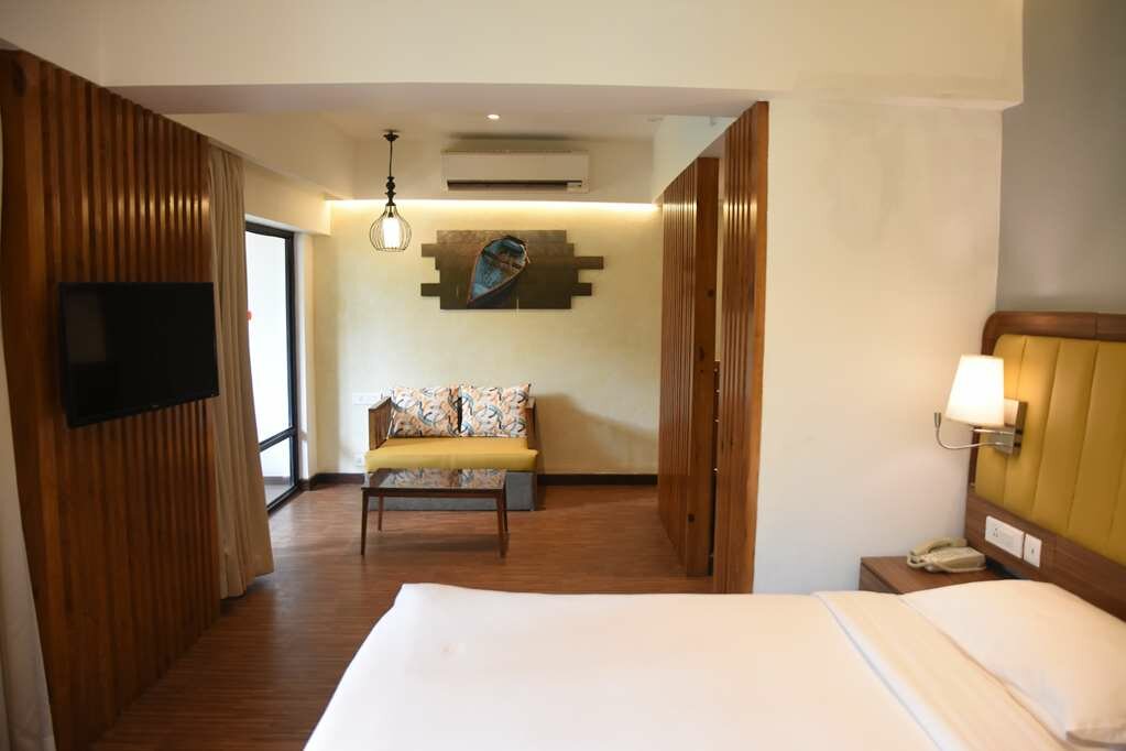 Фото Park Inn by Radisson Goa Candolim