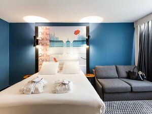 отель Hotel Mercure Bordeaux Centre Ville