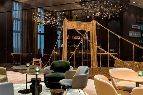 Гостиница Hotel Motel One Köln-Altstadt в Кёльне