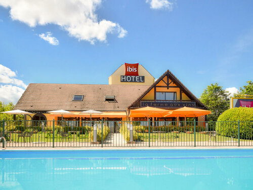Гостиница Ibis Beaune La Ferme Aux Vins в Боне