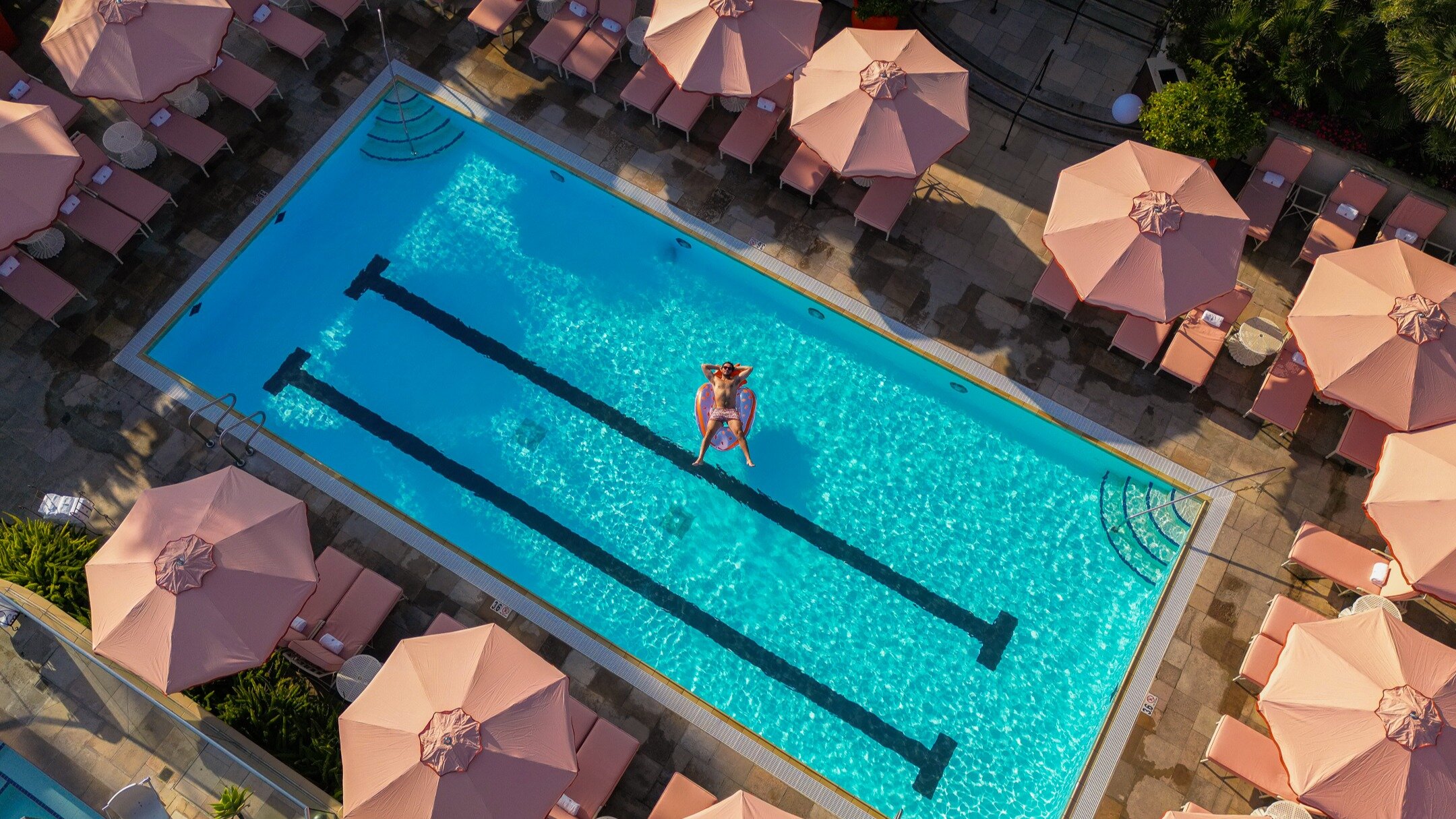 Фото Four Seasons Hotel Los Angeles at Beverly Hills