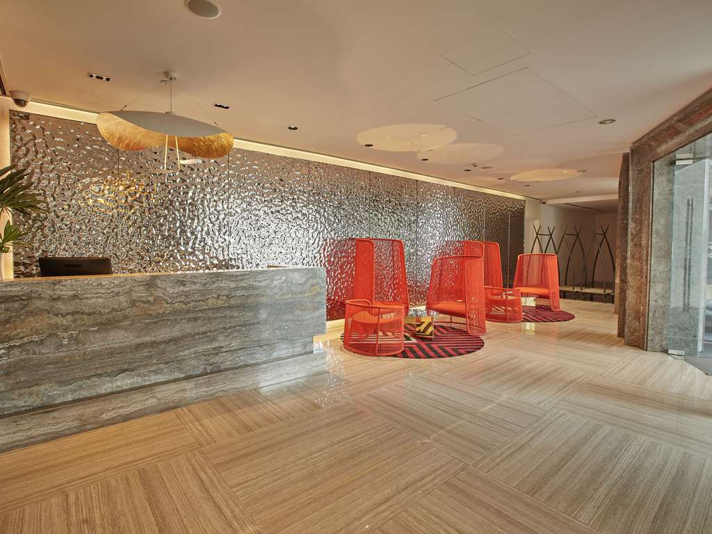 Фото Novotel Suites Manila at Acqua