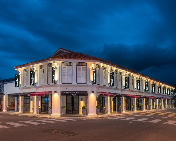Фото Macallum Central Hotel by Phc