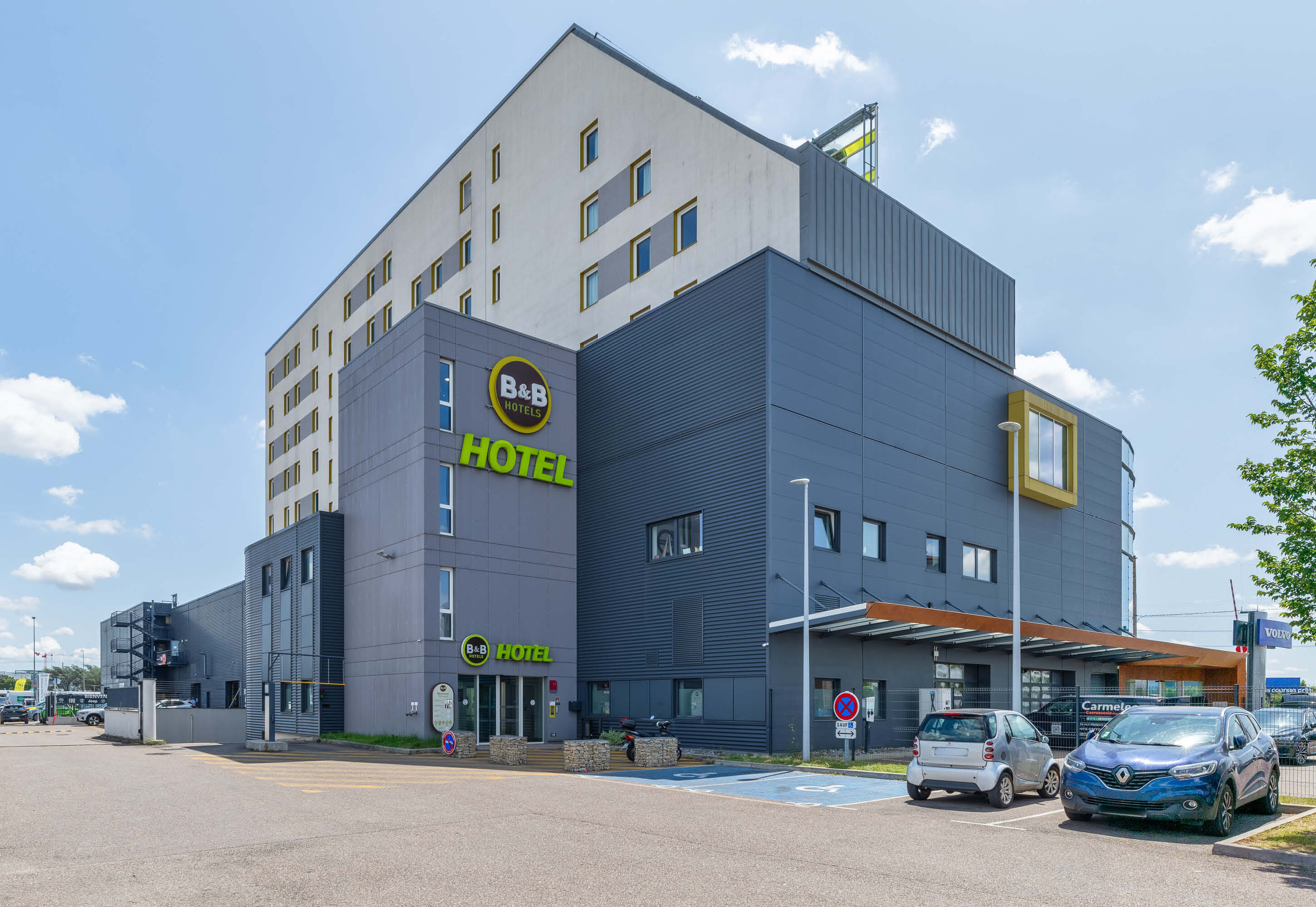 Фото отеля 4