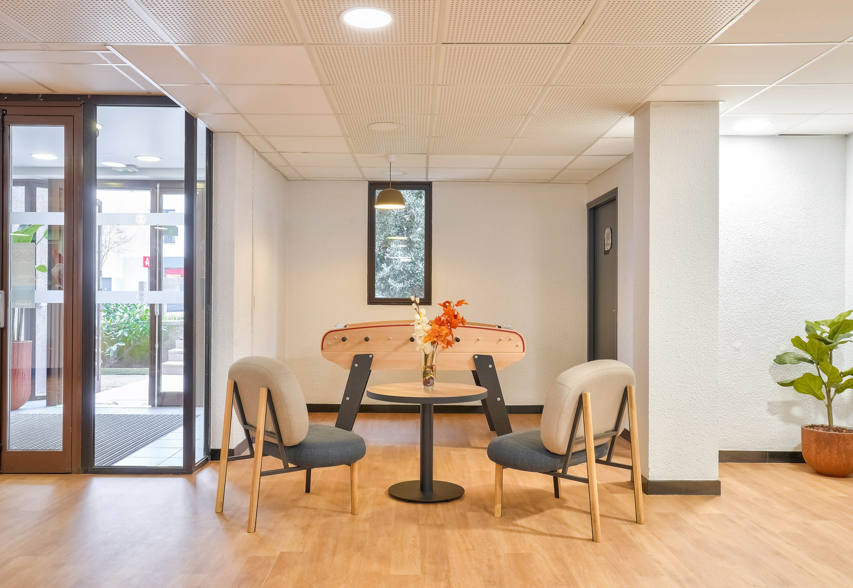 Фото B&b Hôtel Paris Châtillon