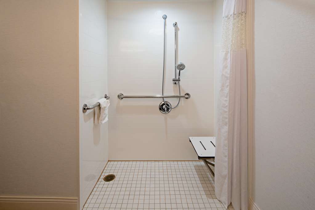 Фото Hampton Inn Los Angeles West Covina