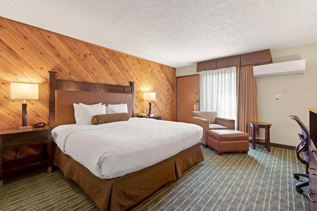 Фото Best Western Plus Tree House