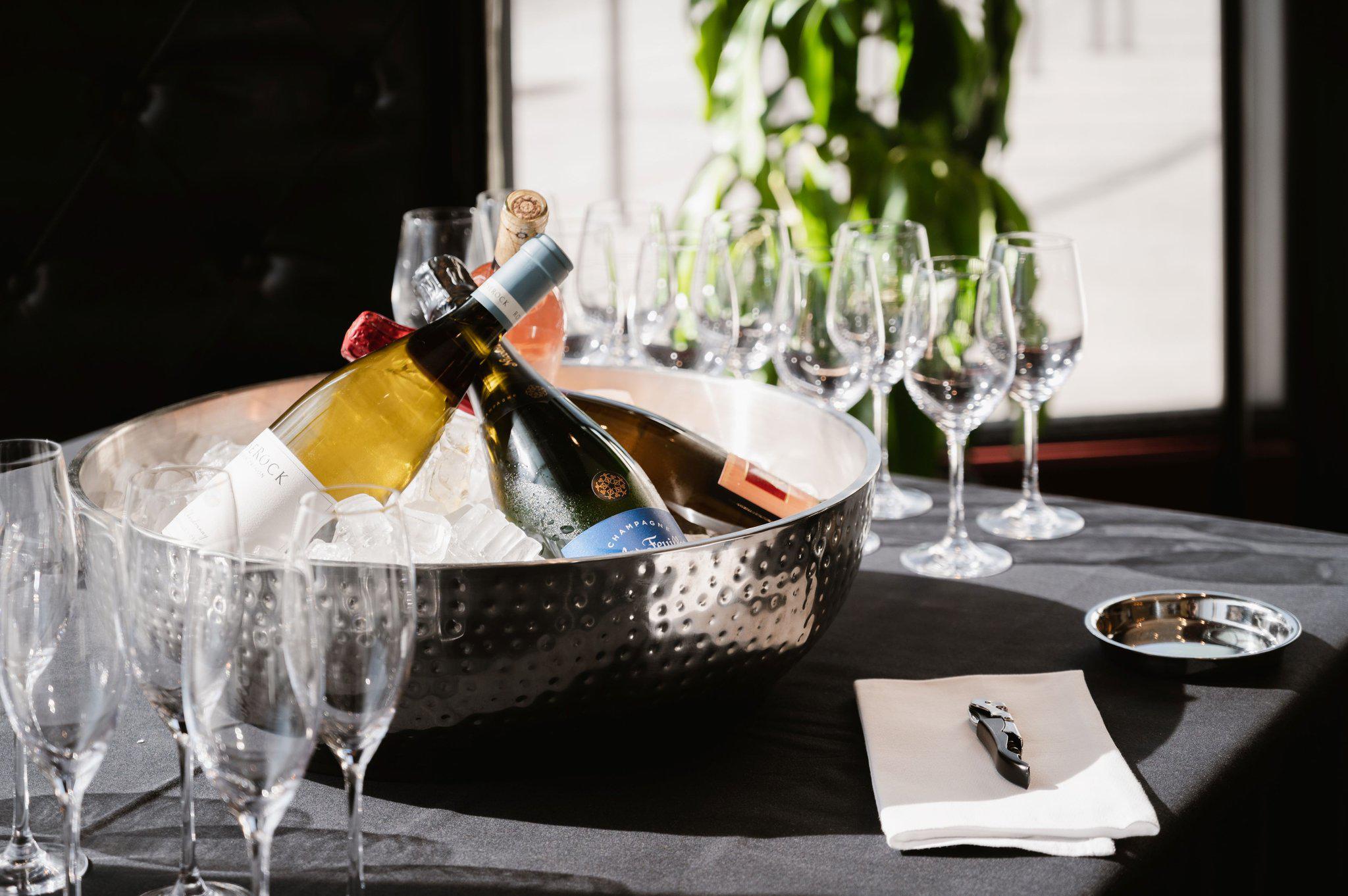 Фото Hotel Indigo Vancouver Dwtn – Portland Area by Ihg