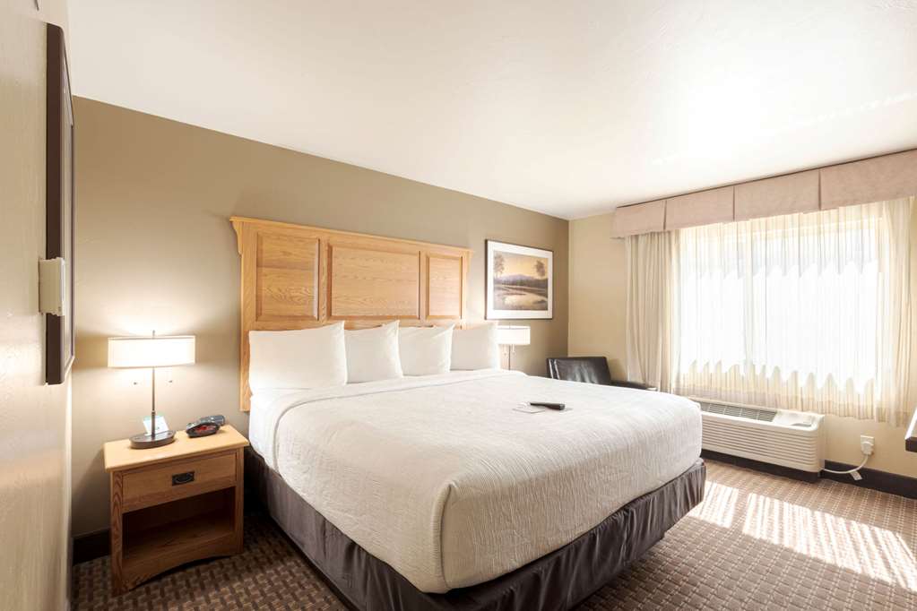 Фото Best Western Plus GranTree Inn