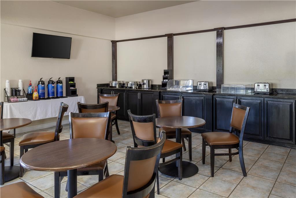 Фото Best Western Heritage Inn