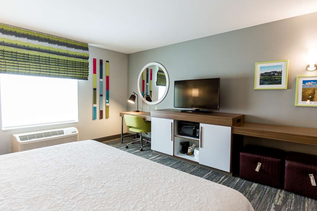 Фото Hampton Inn Bismarck