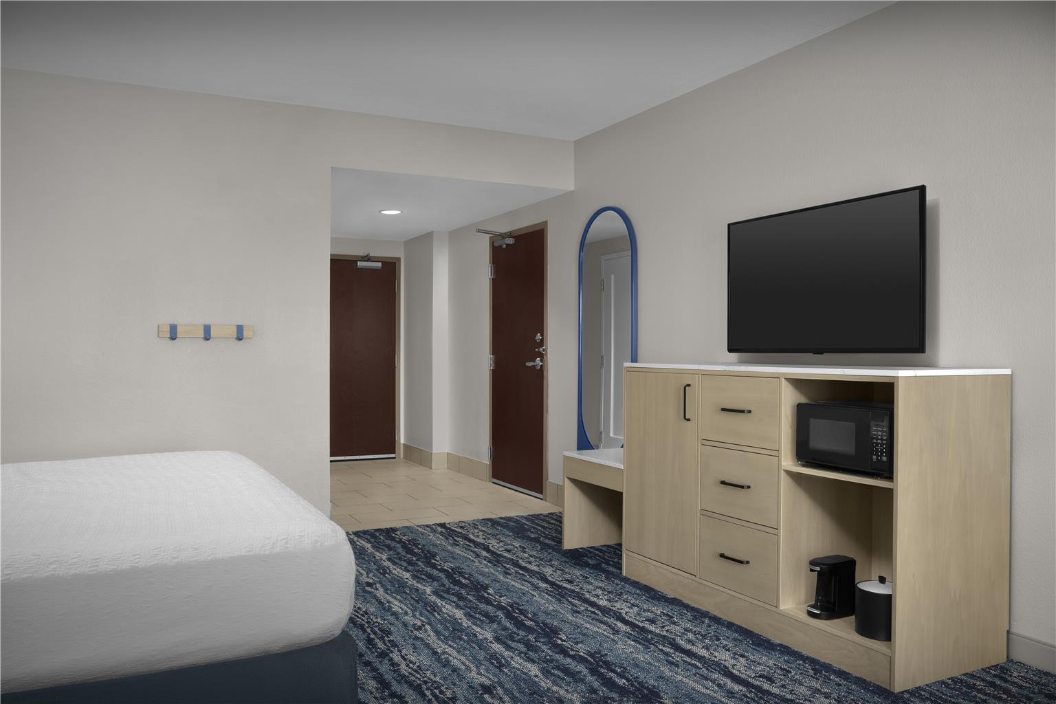 Фото Hampton Inn & Suites Ocean City/Bayfront-Convention Center