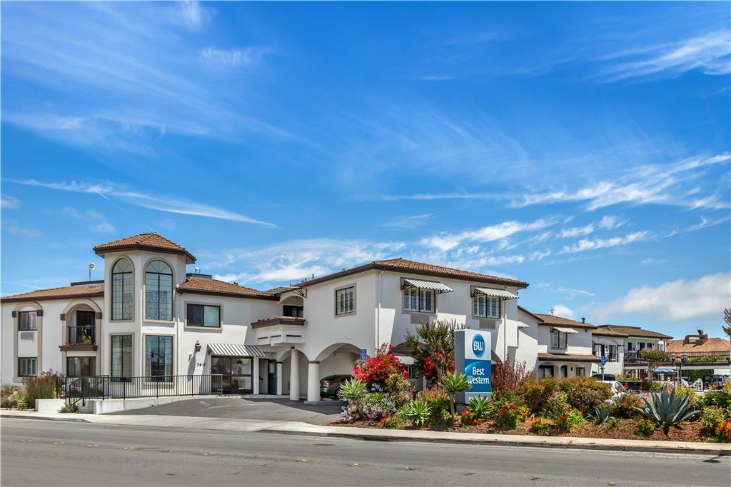 Фото Best Western Rose Garden Inn