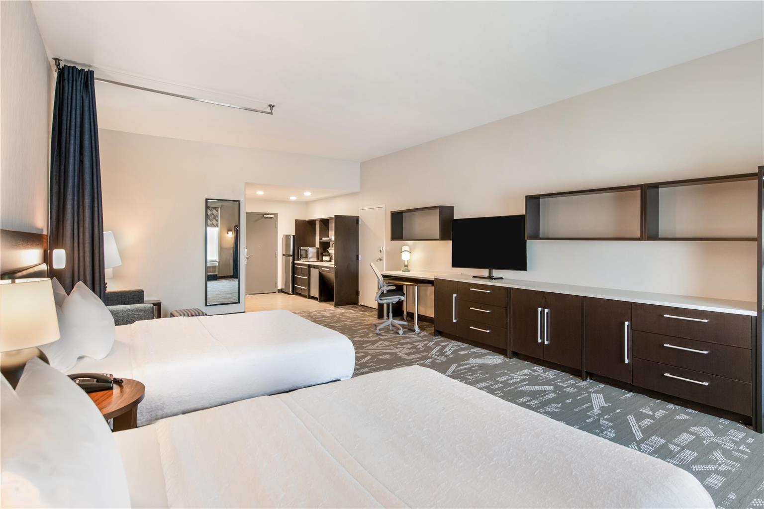 Фото Home2 Suites by Hilton Pensacola I-10 at North Davis Hwy
