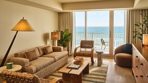 Гостиница One Ocean Resort and Spa в Атлантик Бич