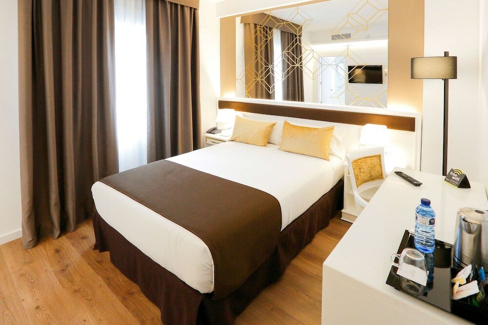 Фото Hotel Sercotel Alfonso XIII
