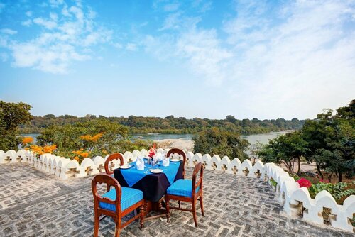 Гостиница Hotel Bundelkhand Riverside в Джханси