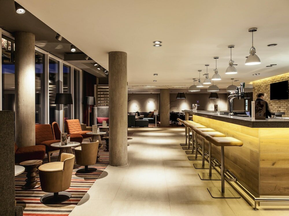 Фото ibis Edinburgh Centre South Bridge  Royal Mile