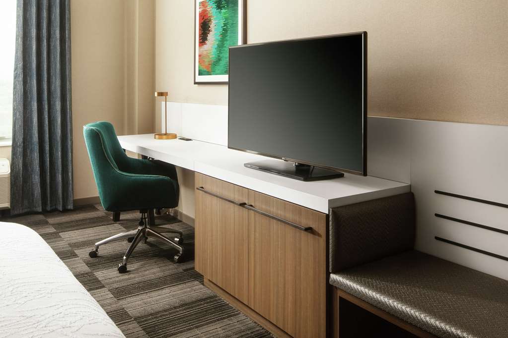 Фото Hilton Garden Inn Sacramento Airport Natomas