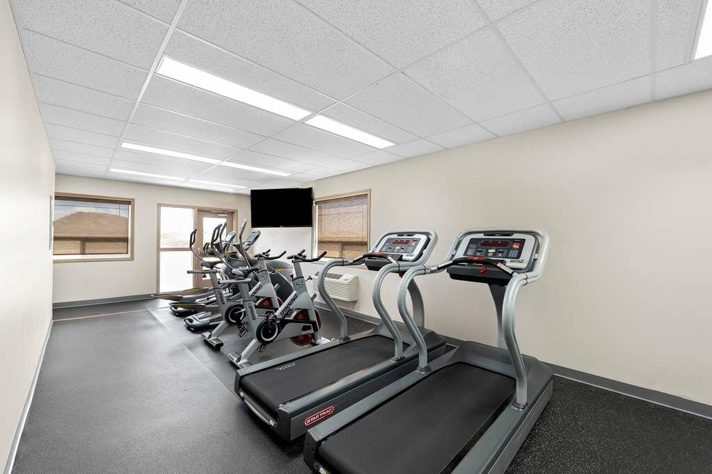 Фото Surestay Plus by Best Western Hardisty