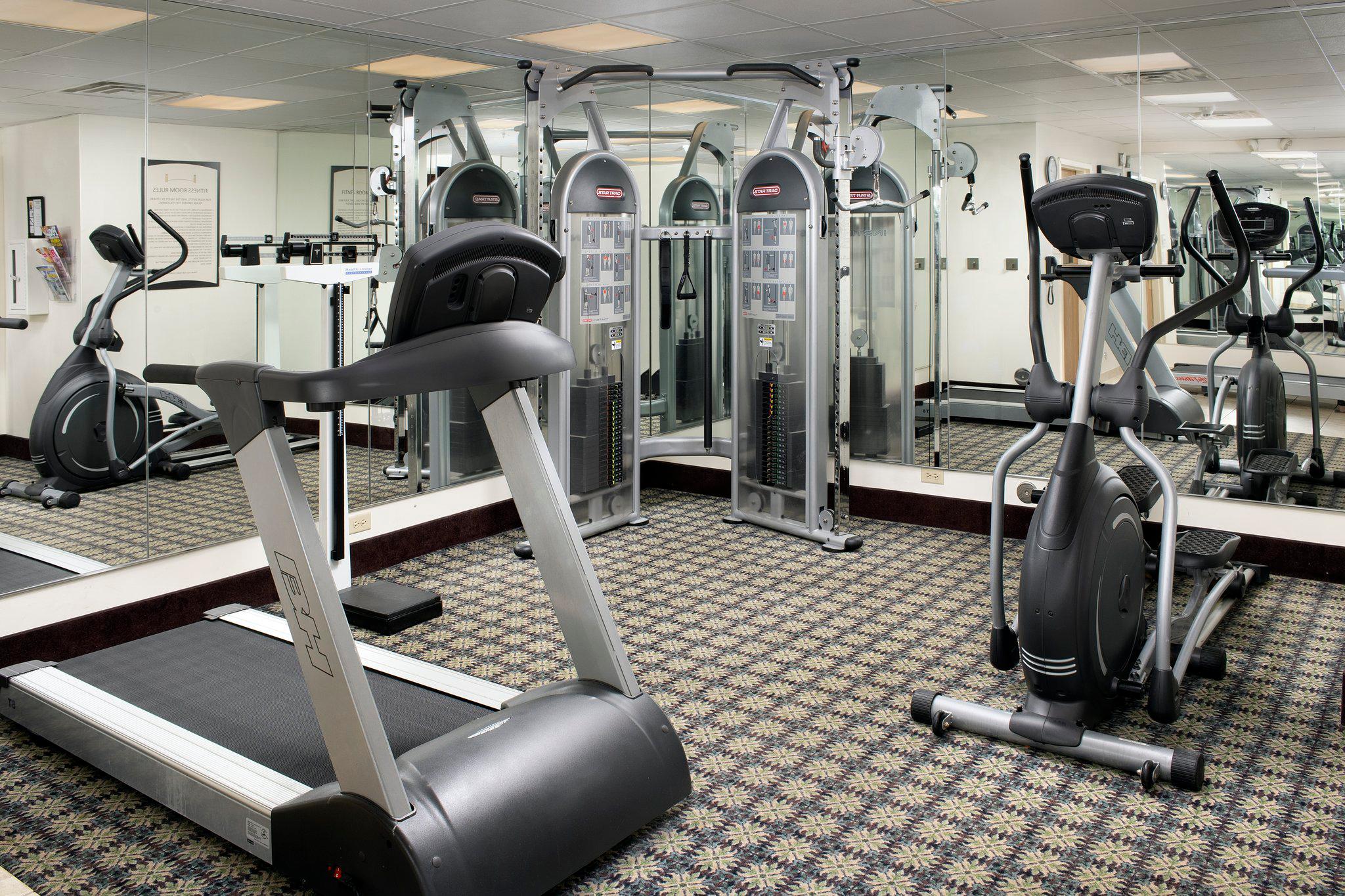 Фото Staybridge Suites North Brunswick, an Ihg Hotel