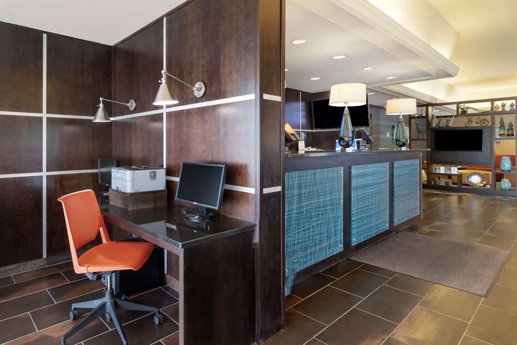 Фото Best Western Plus Midwest Inn