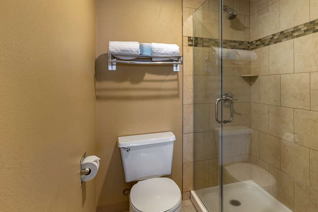 Фото Best Western Plus Ocean View Resort