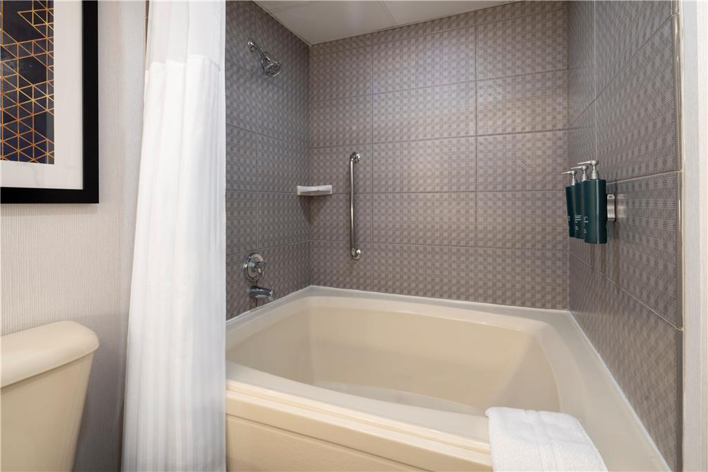 Фото Doubletree by Hilton Richmond-Midlothian