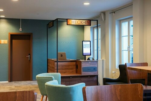 Гостиница Hotel Kreuz by b_smart в Зарнене