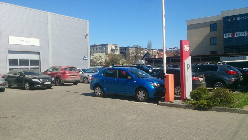 Автомобильная парковка Парковка, Калининград, фото