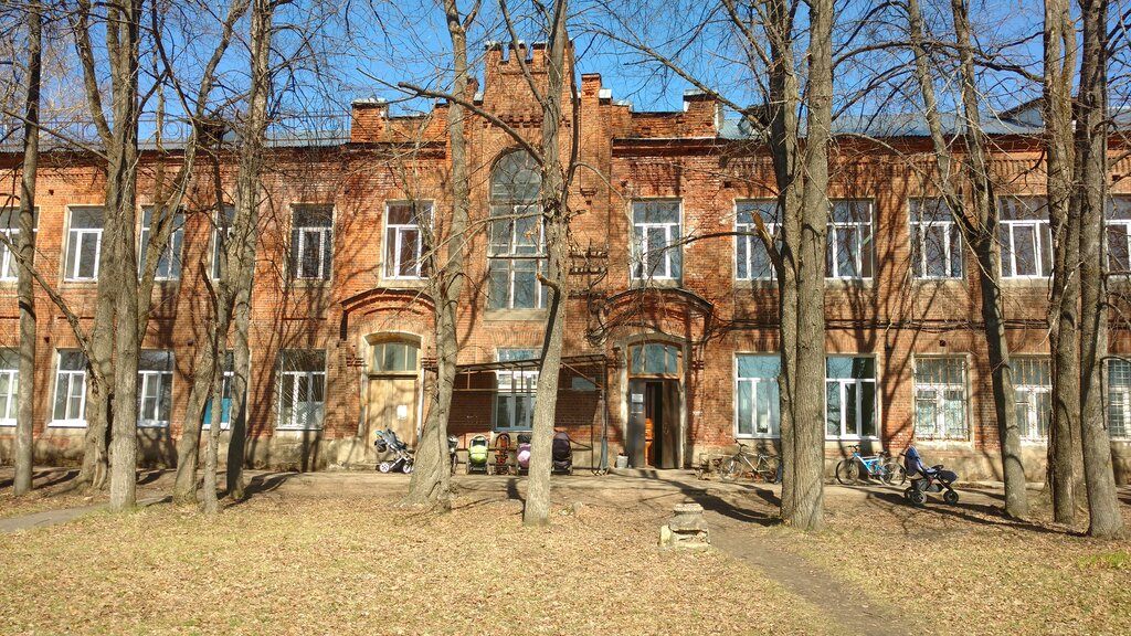 Children's polyclinic Detskaya poliklinika Pereslavskoy tsentralnoy rayonnoy bolnitsy, Pereslavl‑Zalesskiy, photo