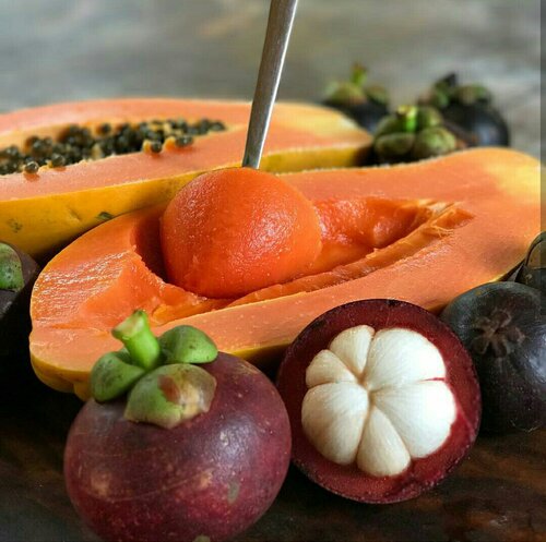 Ma davvero sono frutti? Eppure sono così strani... Weird fruit, Exotic fruit, Fr