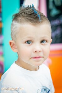 Children's hairdressing salon Voobrajulya (Marshala Zhukova Street, 8) ، مصففو الشعر