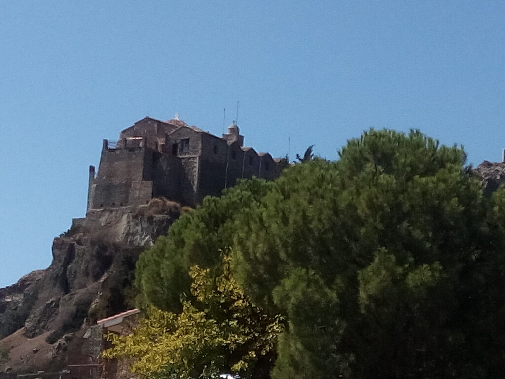 Монастырь ставровуни район ларнака фото