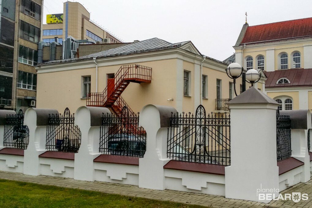Landmark, attraction Бывшее здание Петро-Павловского монастыря, Minsk, photo