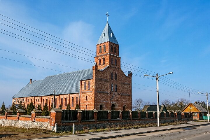 Католический храм Костёл святого Франциска Асизского, Свислочь, фото