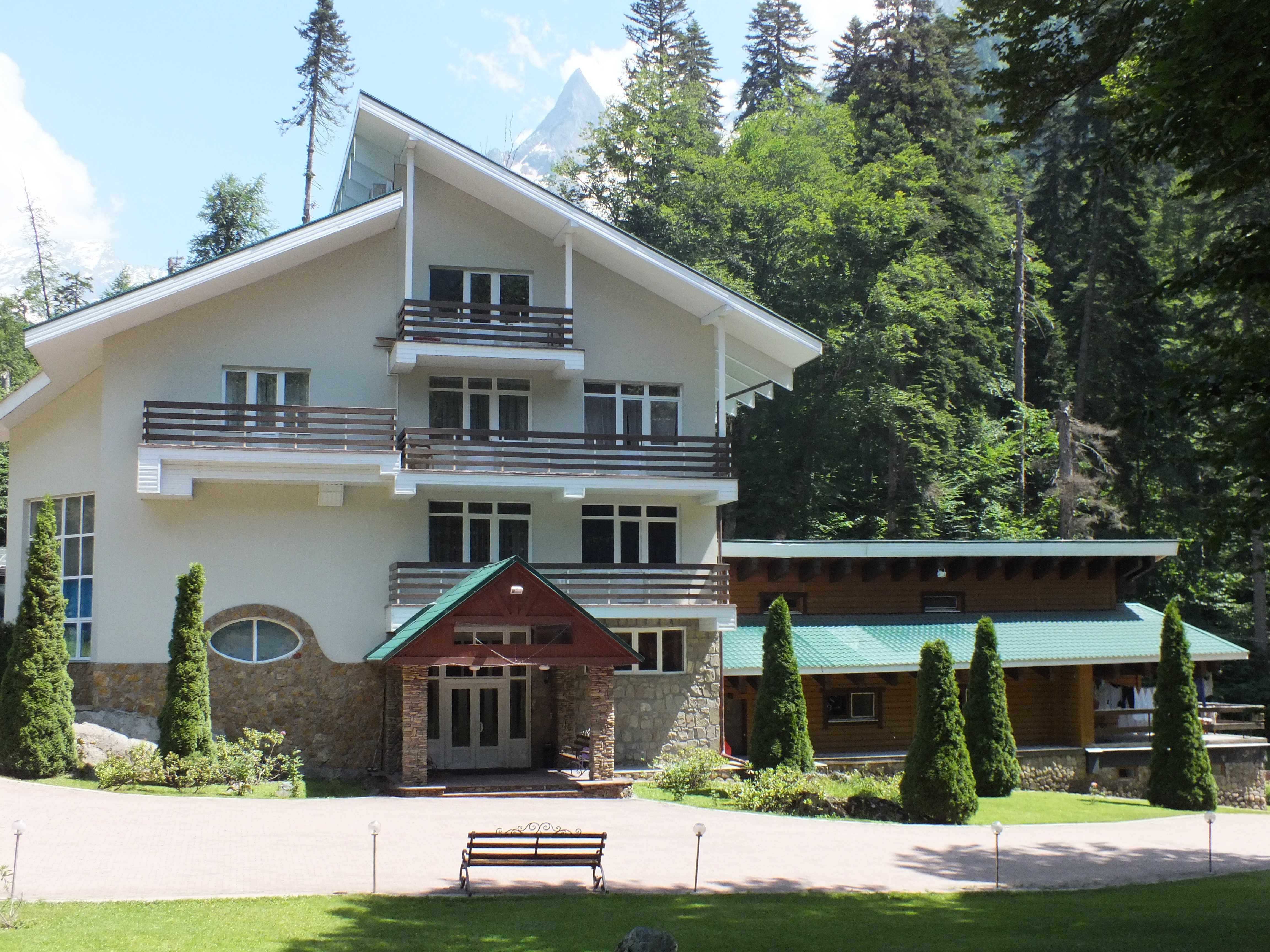 Фото Белалакая