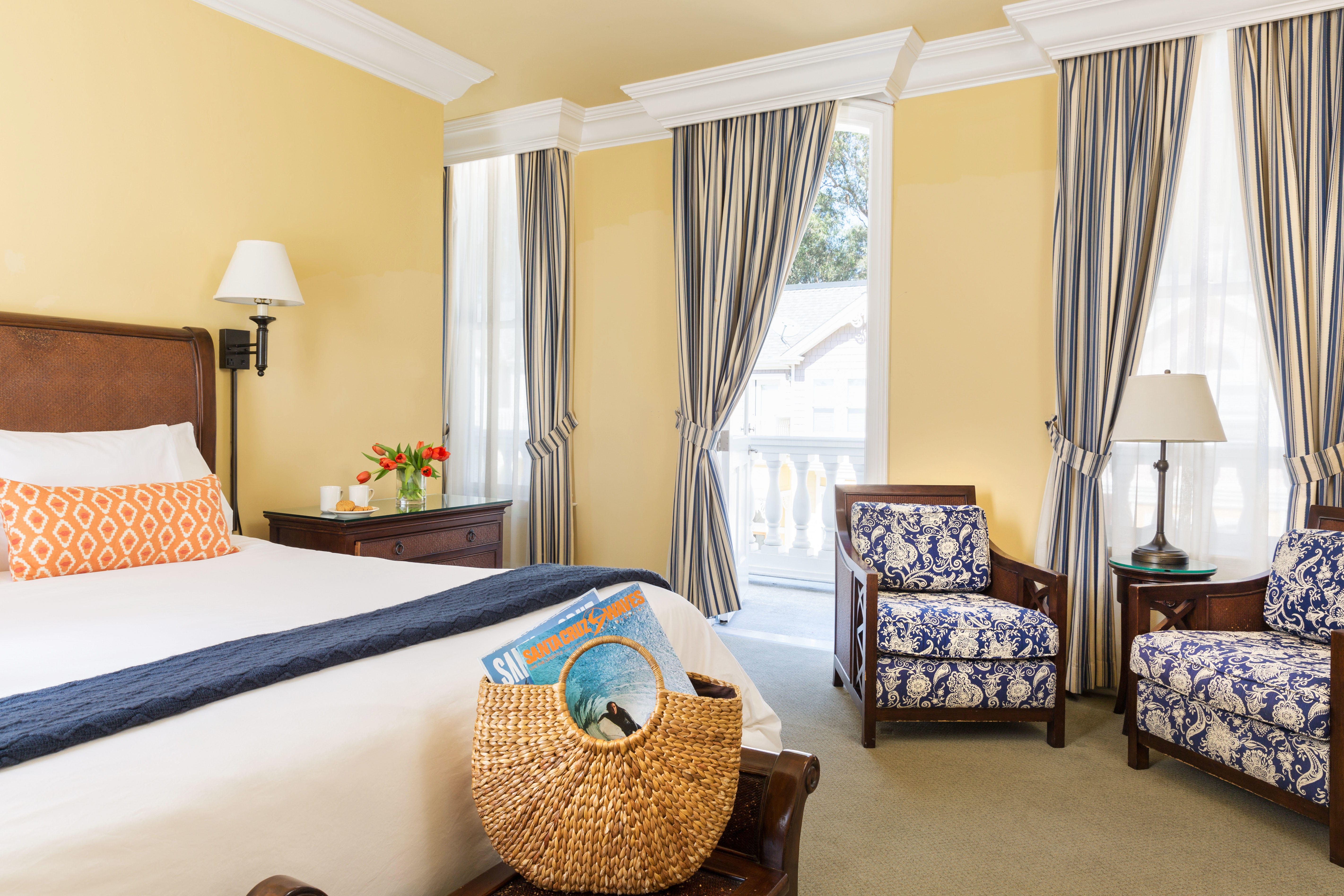 Фото West Cliff Inn - A Four Sisters Inn