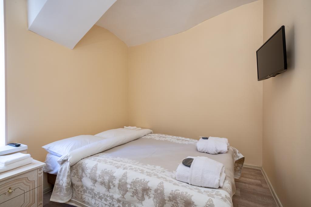 Фото Мини Отель Адель