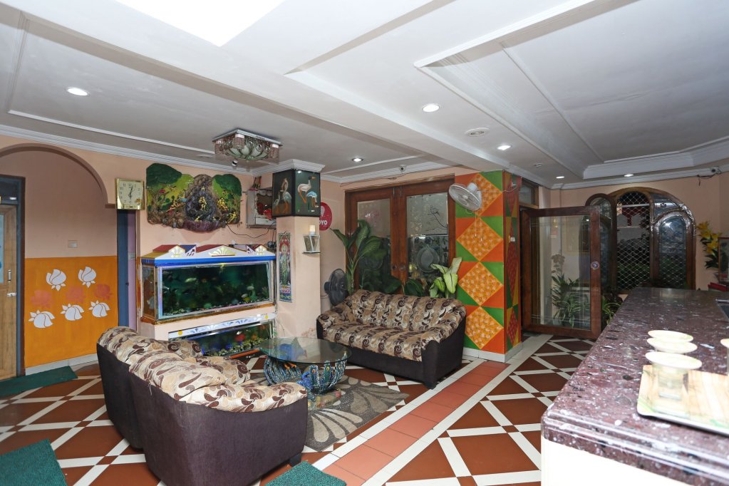 Фото Capital O 6077 Hotel Ashraya