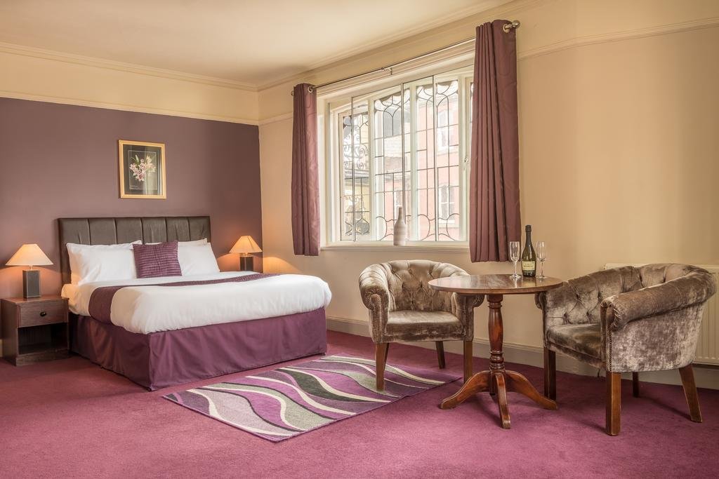 Фото отеля 3