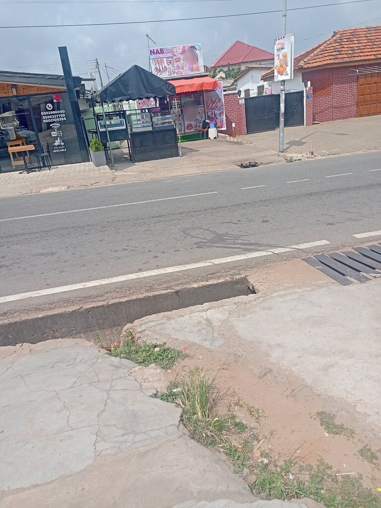 Nail salon Nab Precious Nails, Accra, photo