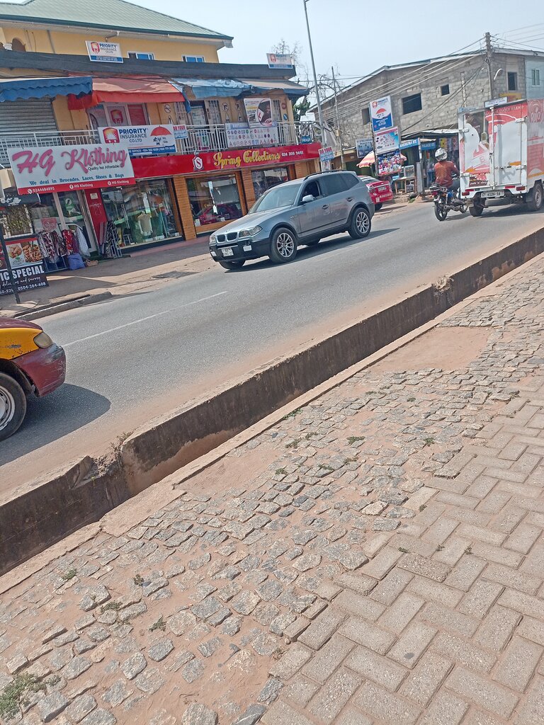 Driving school Britania Driving School, Accra, photo