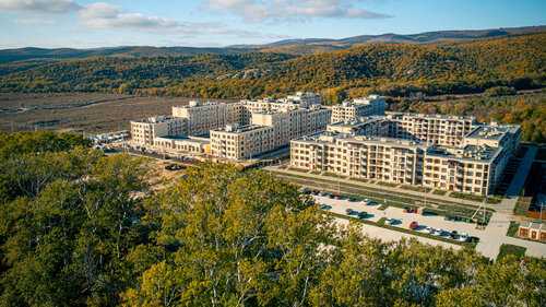 Гостиница Holiday House в Сукко