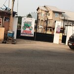 Mempeasem E. P Schools (Mempeasem Street, 26), school