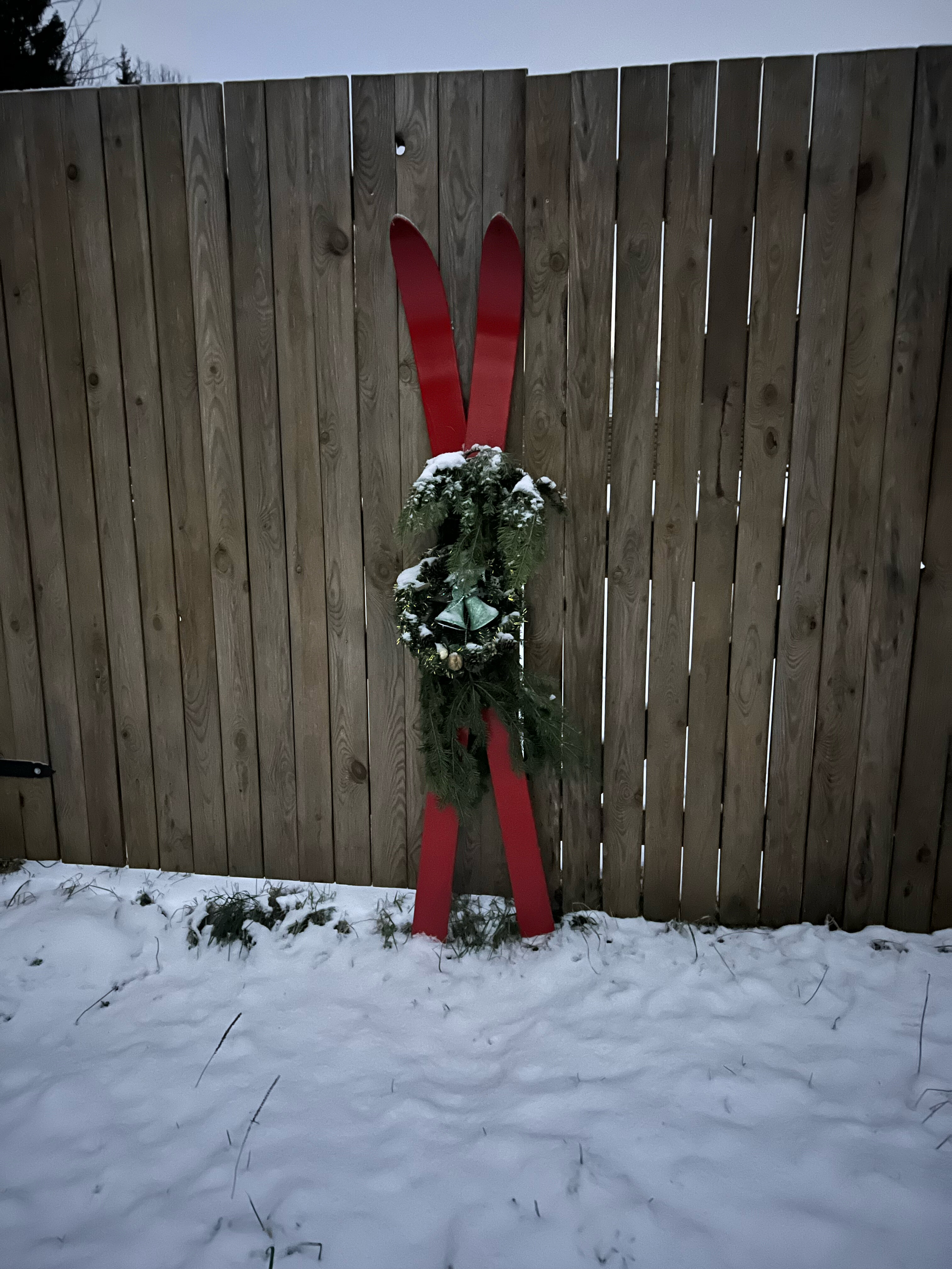 Фото Дом Углом